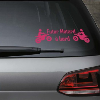 Autocollant de couleur rose. Découvrez notre adorable "Futur motard à bord"