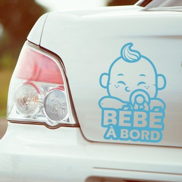 Découvrez notre adorable autocollant de couleur bleu "Bébé à Bord"