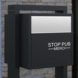 Autocollant de couleur blanc.Pour ne plus avoir de pub "Stop pub Merci"