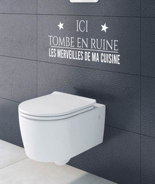 Ici Tombe en ruine