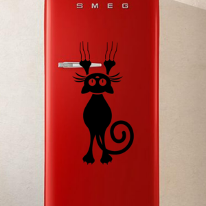 Sticker vinyle représentant un chat se grattant