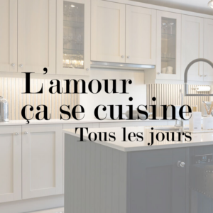 Sticker vinyle 'L'amour ça se cuisine tous les jours' pour la cuisine