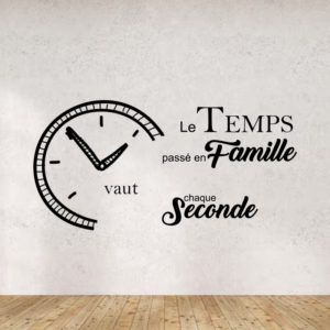 Sticker vinyle humoristique sur l'importance du temps en famille.